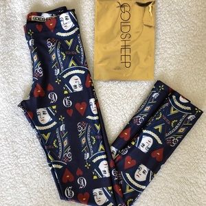 NWT Goldsheep queen of hearts leggings size small